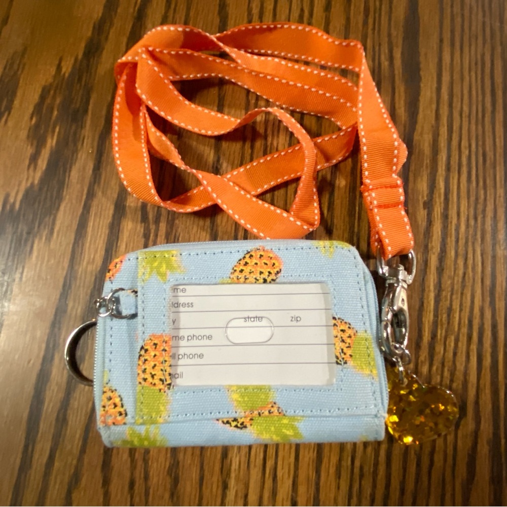 🦋NWOT ID holder w/ lanyard